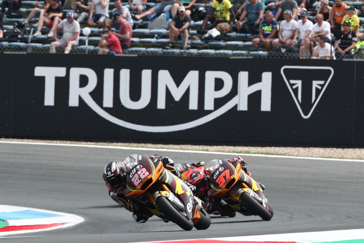  Triumph Motorcycles extiende por cinco años su alianza con Moto2